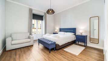 2 chambres, fer et planche Ă repasser, Wi-Fi, draps fournis
