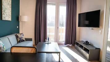 Suite Comfort, cucina, vista lago | Wi-Fi gratuito, accesso in sedia a rotelle