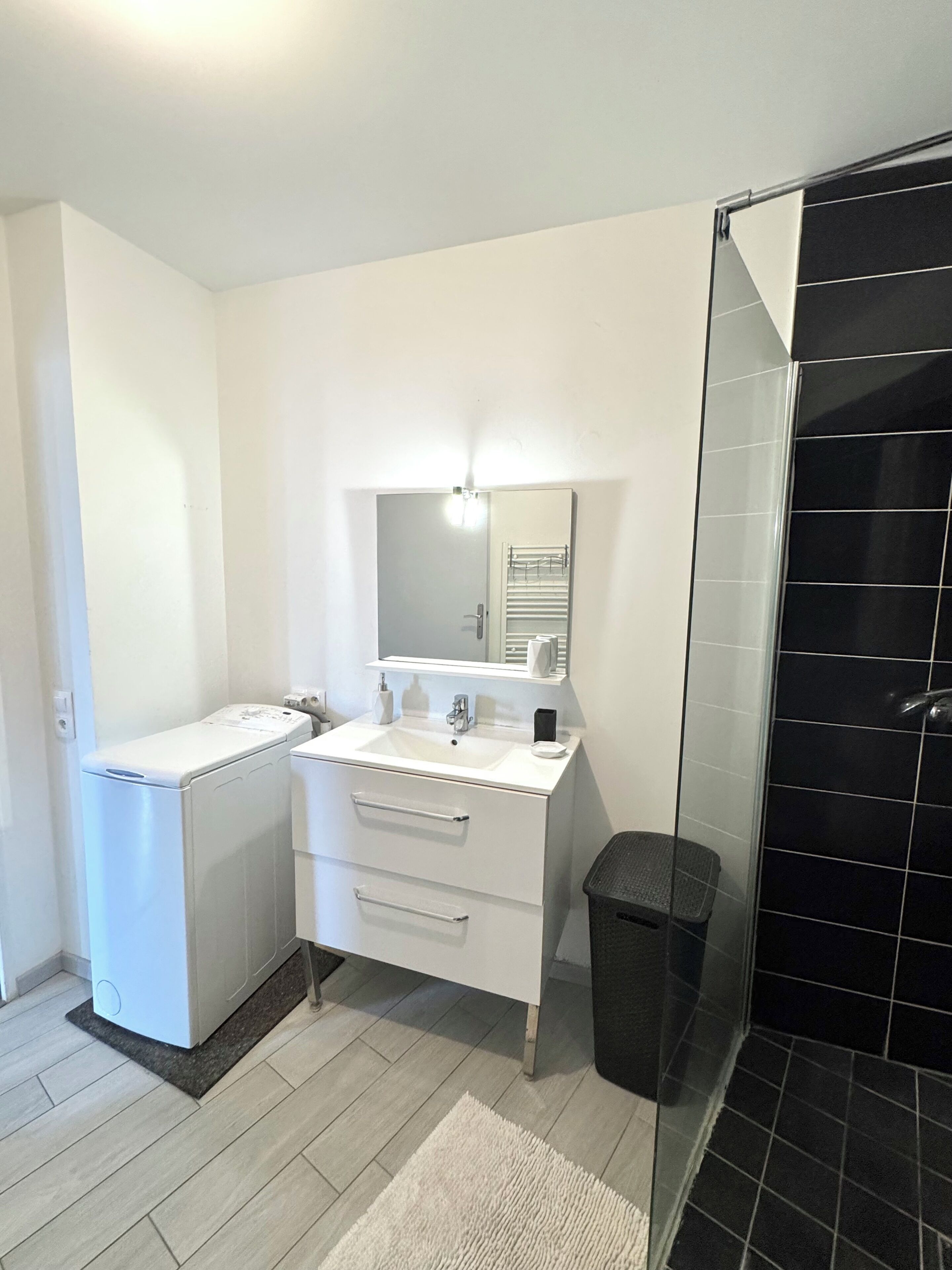 Douche, papier toilette