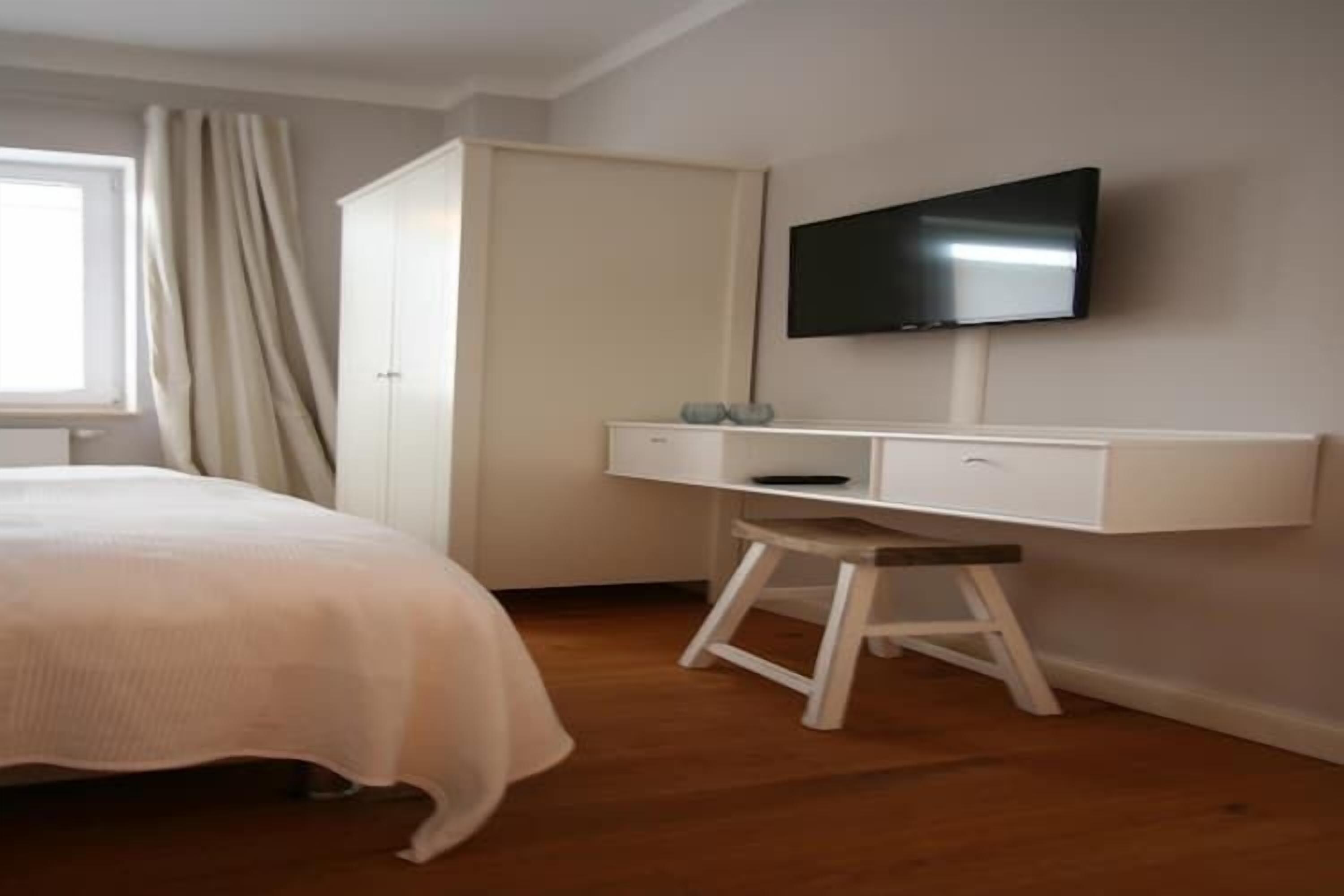 2 habitaciones, cuna de viaje y wifi gratis 