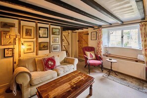 Fireplace, offices - Host & Stay | Wistermead Cottage (Dolton)