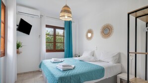 Unclassified image, 4 of 30, button - Eva apartments and studio (Agia Pelagia)