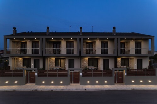 Dafni - A luxurious contemporary villa in a peaceful location