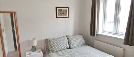 Iron/ironing board, travel cot, free WiFi, bed sheets
