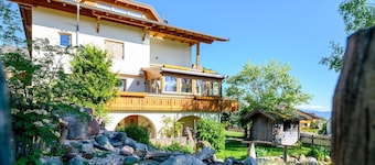 Apartment 'Penegal Salten' with Mountain View, Shared Garden and Wi-Fi