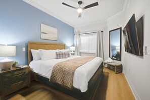 3 habitaciones, tabla de planchar con plancha, wifi y ropa de cama 