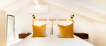 Casa Cardal Duplex - Central Location, 3 Guests