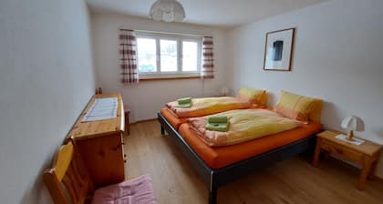 am Tarasper See, (Tarasp) by Interhome