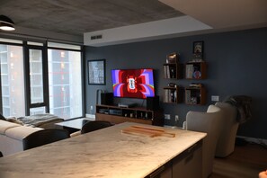 Interior - FIFA Watchpad Oasis; Minutes to the Stadium (Toronto)