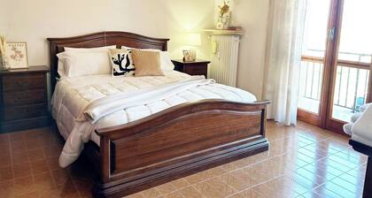 QuickHome Monviso - One Bedroom Apartment, Sleeps 4