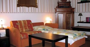 Ferros/tábuas de passar roupa, Wi-Fi, roupa de cama