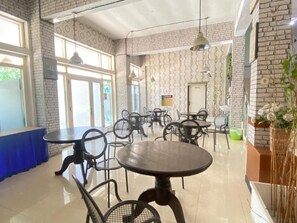 Dining - Satya Graha Hotel (Yogyakarta)