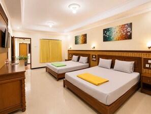 Family Double Room - Satya Graha Hotel (Yogyakarta)