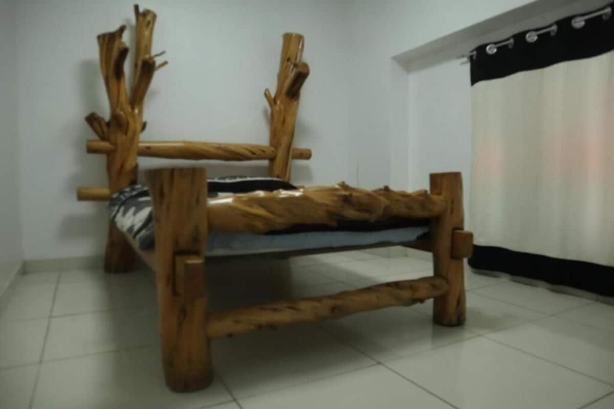 Business Room | Laptop workspace, free WiFi