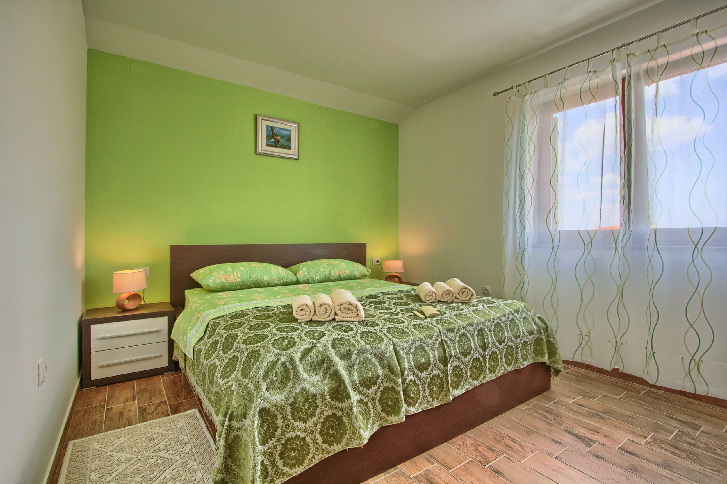 In-room safe, desk, iron/ironing board, travel cot