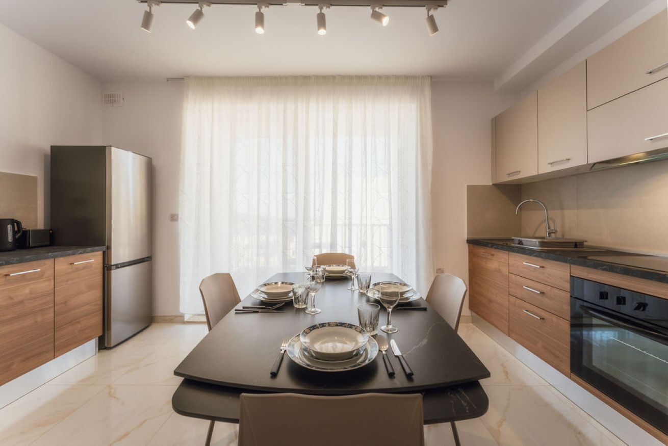 Fridge, microwave, dishwasher, electric kettle