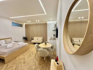 Room - Vrbo Property (Napoli)