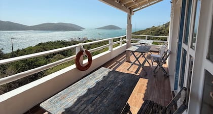 Pontal do Atalaia Lodging