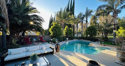 Cozy 2-bedroom house in pleasant Simi Valley with AC & pool oasis