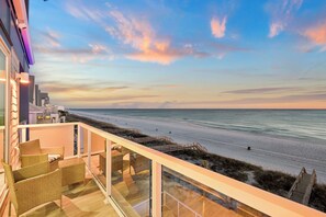 Property grounds - Page's Retreat|Gulf Front| Private Pool|Golf Cart (Panama City Beach)