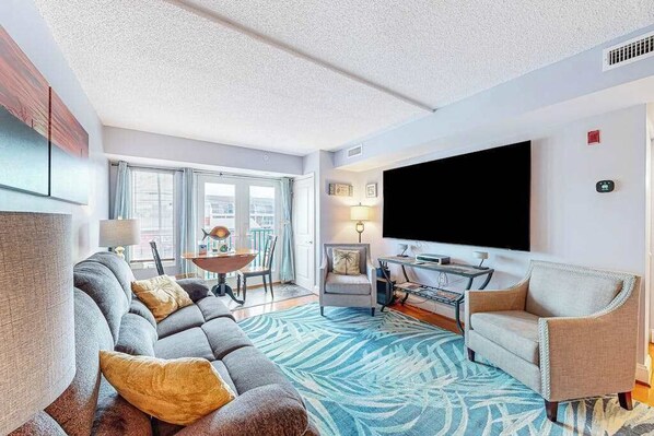 TV, offices - Town of Dewey Beach updated condo with pool, balcony, & W/D (Dewey Beach)