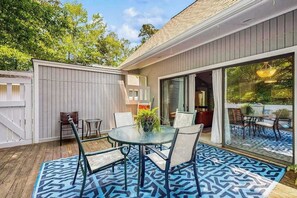 Outdoor dining - Sea Colony Woodland retreat with pool & hot tub, gym, central AC, WiFi, deck (Bethany Beach)
