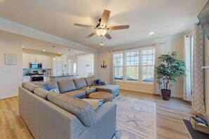 TV, fireplace, offices - Millville by the sea home w/ shared pool, WiFi, central AC, W/D, & gas fireplace (Millville)