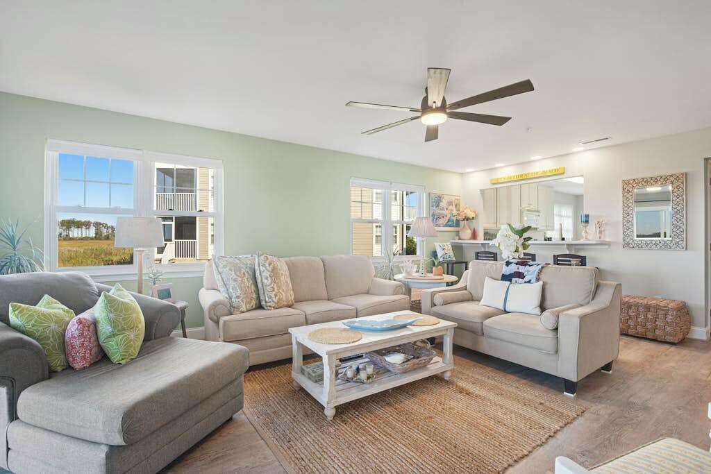 TV, fireplace, DVD player
