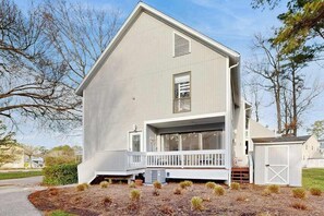 Exterior - Sea Colony Tennis townhouse with pools, tennis, fitness centers, & private beach (Bethany Beach)