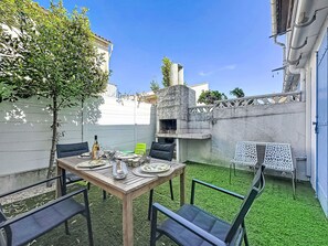 Terrace - Les Amphores by Interhome (Le Grau du Roi)