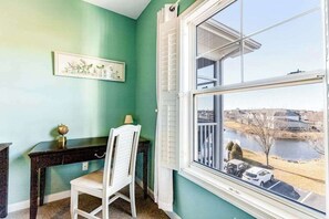 Interior - Villas At Bay Crossing homey condo with pool, beach gear, WiFi, and private W/D (Lewes)