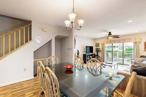 Dining - Oceans Reach pet friendly spacious condo with free WIFI (Dewey Beach)