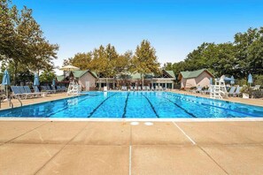Pool - Bear Trap Dunes golf condo with indoor pool, 2 outdoor pools & beach shuttle (Ocean View)