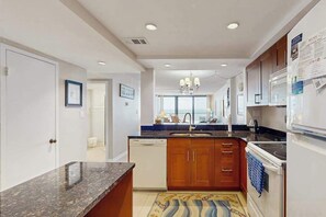 Fridge, microwave, oven, stovetop - Sea Colony Ocean Seventh Floor Condo with Shared Pool, Ocean View, and WiFi (Bethany Beach)