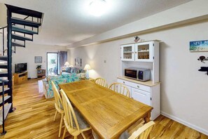 Dining - Sea Pines Townhouse Steps From the Water w/Free WiFi, Shared Pool, Private W/D, AC (Bethany Beach)