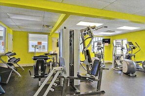Fitness facility - Bethany west home close to the beautiful water w/free WiFi, private WD (Bethany Beach)