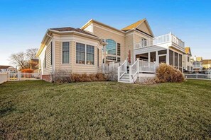 Exterior - Dog-friendly Bethany Lakes waterfront home with shared pool, pickleball, & gym (Bethany Beach)
