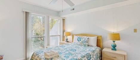 WiFi, bed sheets
