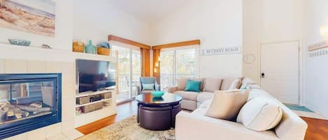 TV, fireplace, offices