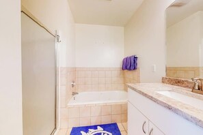 Shower, hair dryer, towels - Sea Colony condo with multiple pools, sports courts & beach access (Bethany Beach)
