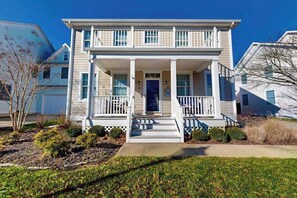 Exterior - Bear Trap Dunes home with golf course views, deck, firepit, & amenity add-ons (Ocean View)