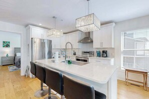 Fridge, microwave, oven, stovetop - Modern Retreat | Rooftop Deck with Ocean & Bay Views | Walk to Dewey Beach (Dewey Beach)