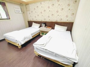 Basic Studio | Soundproofing, free WiFi - Kaixiang Homestay (Nanga)