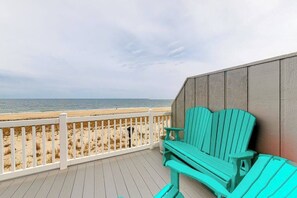 Property grounds - Town of Bethany Beach Condo Steps To Ocean w/Free WiFi, Private Washer/Dryer (Bethany Beach)