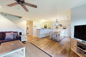 TV, fireplace, offices - Sea Colony Townhouse w/Patio, Balcony, Shared Pools, Hot Tub, Gym (Bethany Beach)