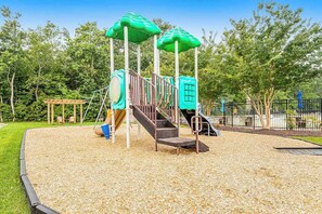 Children’s area - Bishops Landing Furnished Home w/Private Washer/Dryer, Shared Pool, WiFi (Millville)