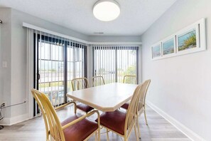 Dining - East of the Sun condo w/ central AC, W/D, & shared pool - under 1 mile to beach (Fenwick Island)