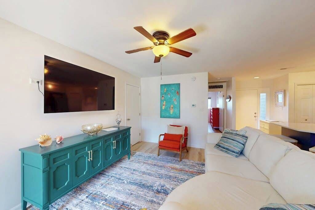 East Of Sun Condo With Water-view Patio, On-site Pool & Tennis - Near Beach - Fenwick Island, DE