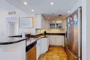 Fridge, microwave, oven, stovetop - Entire condo in Bethany Beach, Delaware (Bethany Beach)