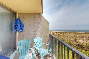 Terrace/patio - Sea Colony oceanfront condo with private balcony, shared pools, & gym (Bethany Beach)